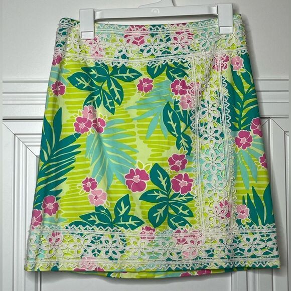 Lilly Pulitzer Palm Green In Windchime Print Size 2 - Picture 1 of 5